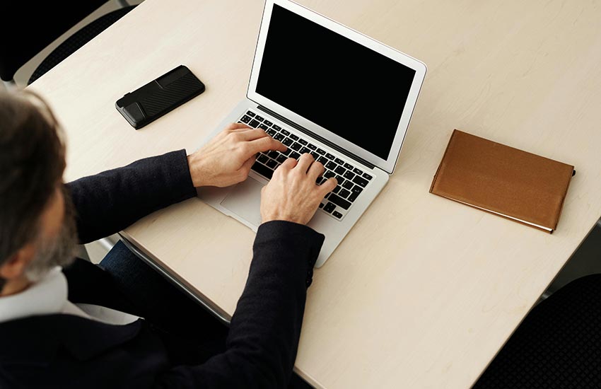How to make a tax payment to the California Franchise Tax Board (FTB)?